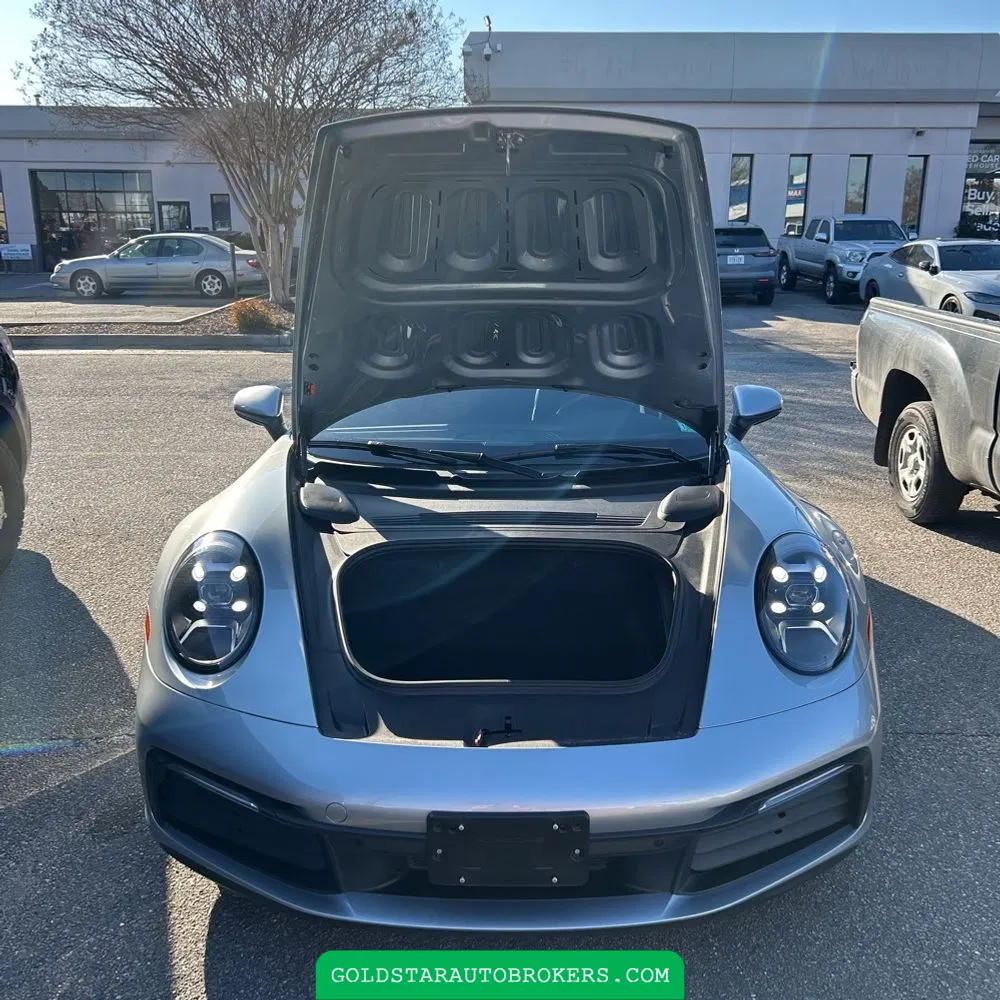 2021 Porsche 911 Carrera