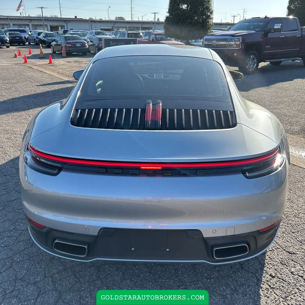 2021 Porsche 911 Carrera