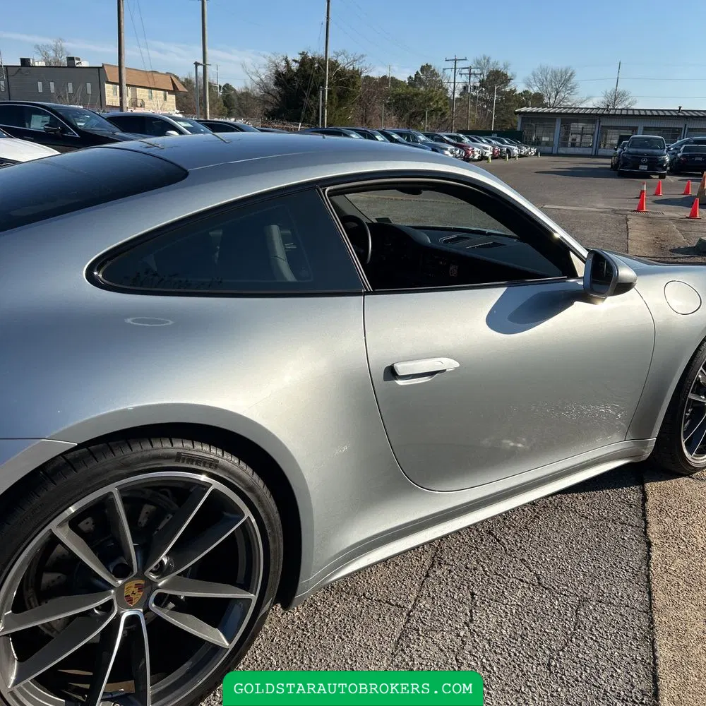 2021 Porsche 911 Carrera