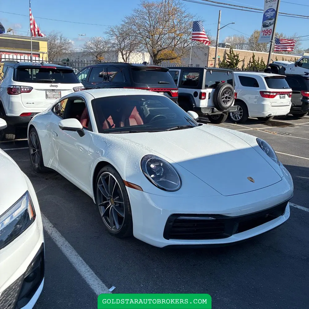 2021 Porsche 911 Carrera