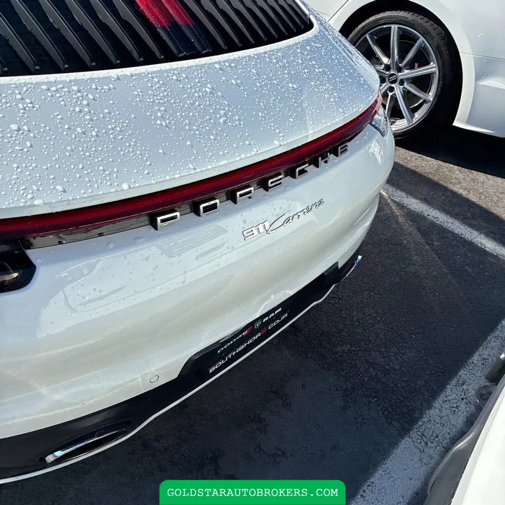 2021 Porsche 911 Carrera