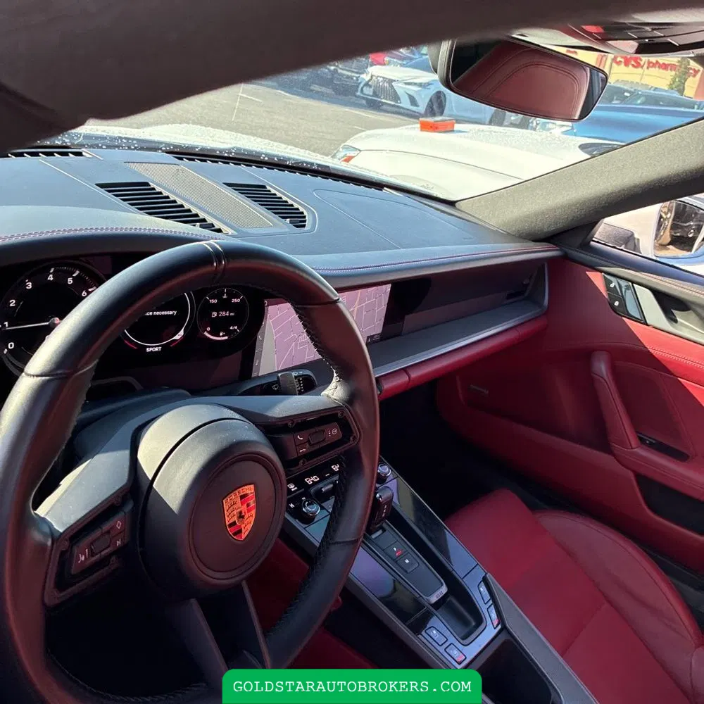 2021 Porsche 911 Carrera