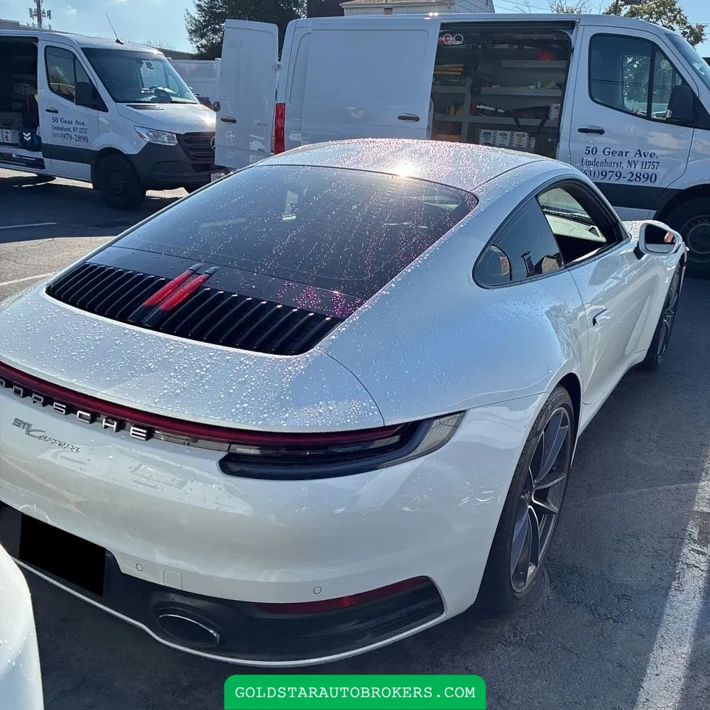 2021 Porsche 911 Carrera