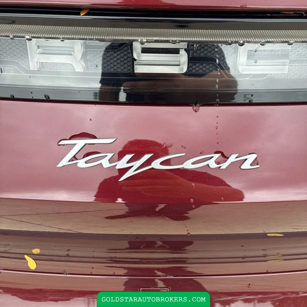 2022 Porsche Taycan Base