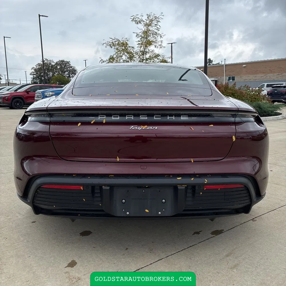 2022 Porsche Taycan Base