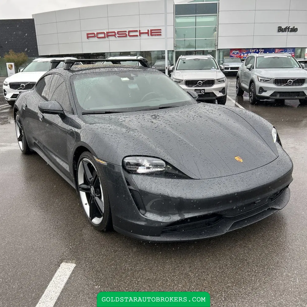 2022 Porsche Taycan Base