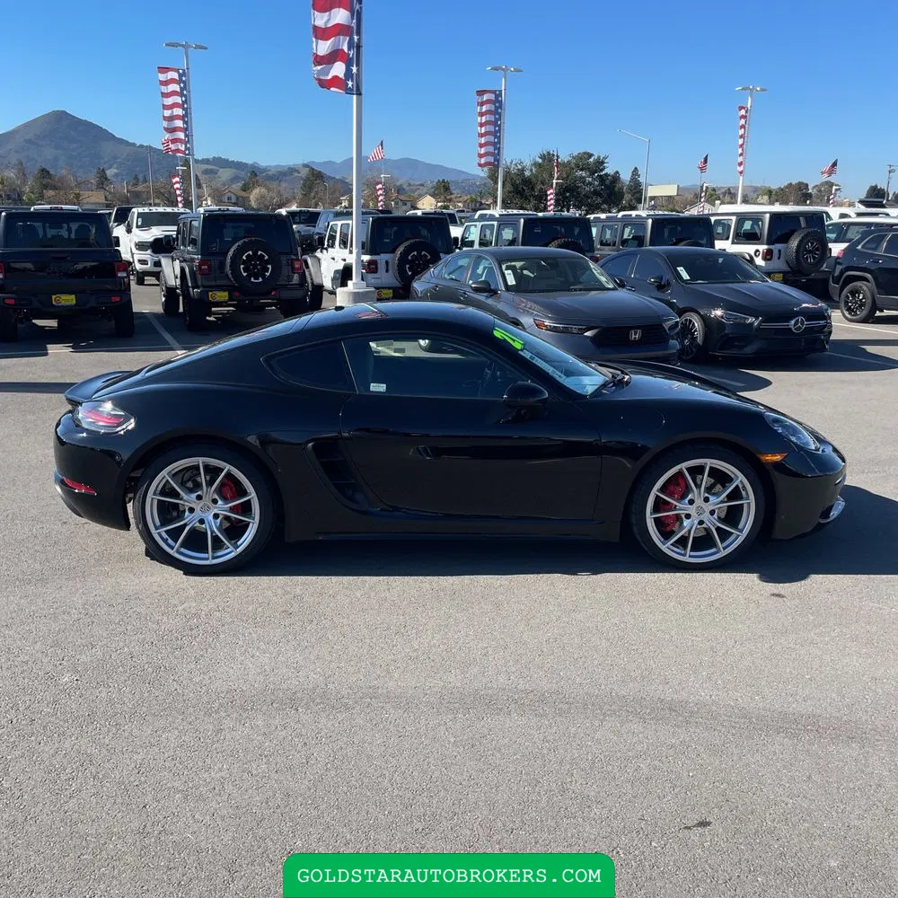 2021 Porsche 718 Cayman S