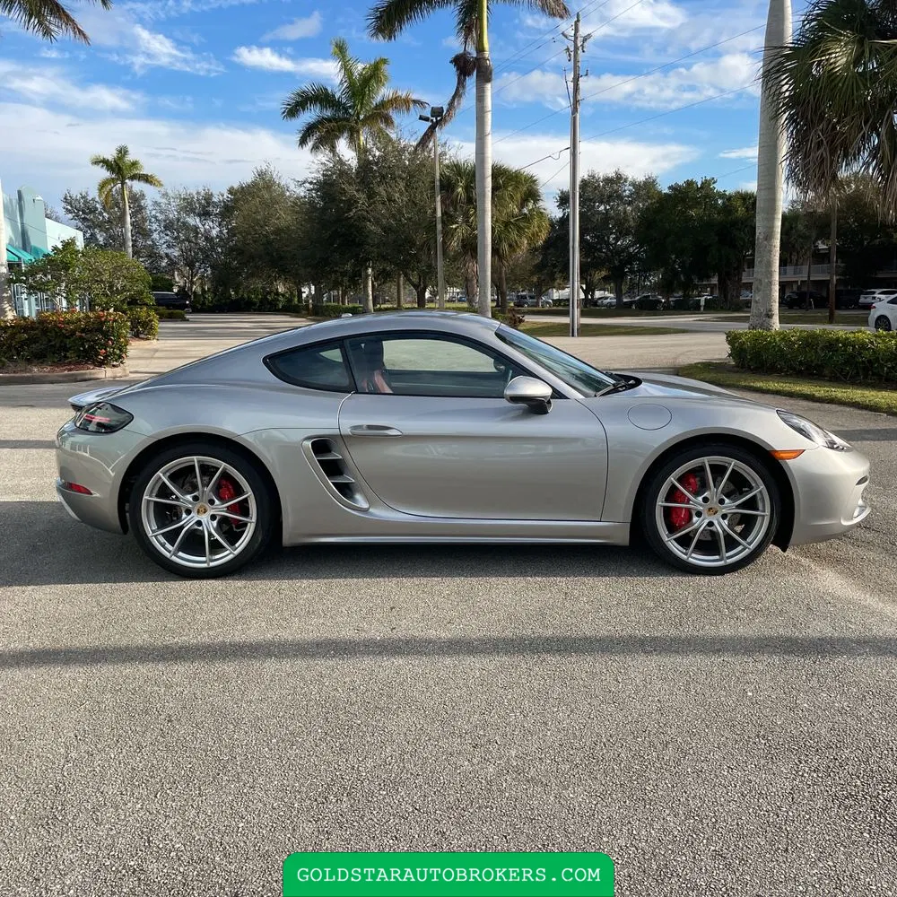 2024 Porsche 718 Cayman S