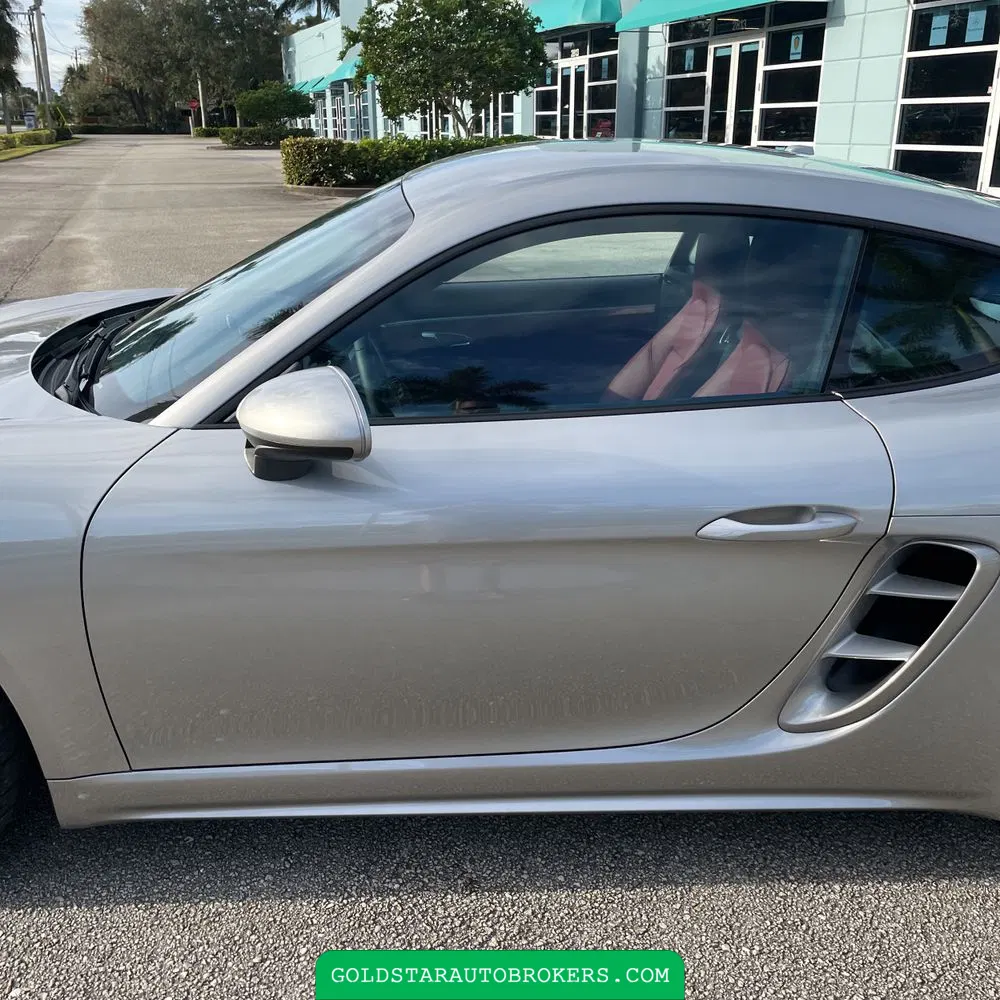 2024 Porsche 718 Cayman S
