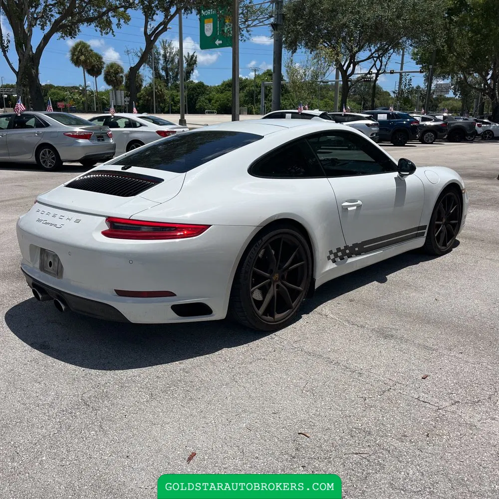 2017 Porsche 911 Carrera 2 S