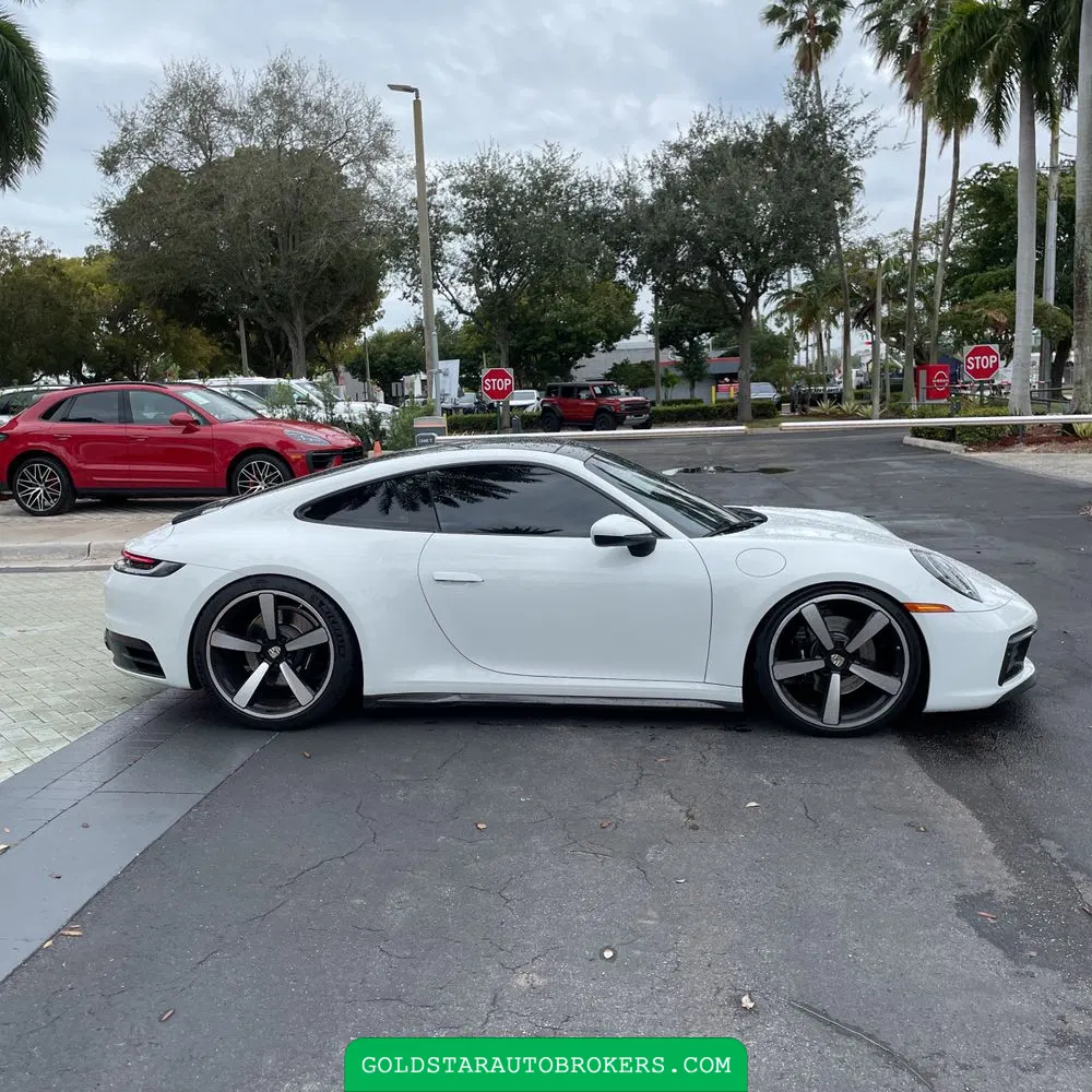 2020 Porsche 911 Carrera 4S