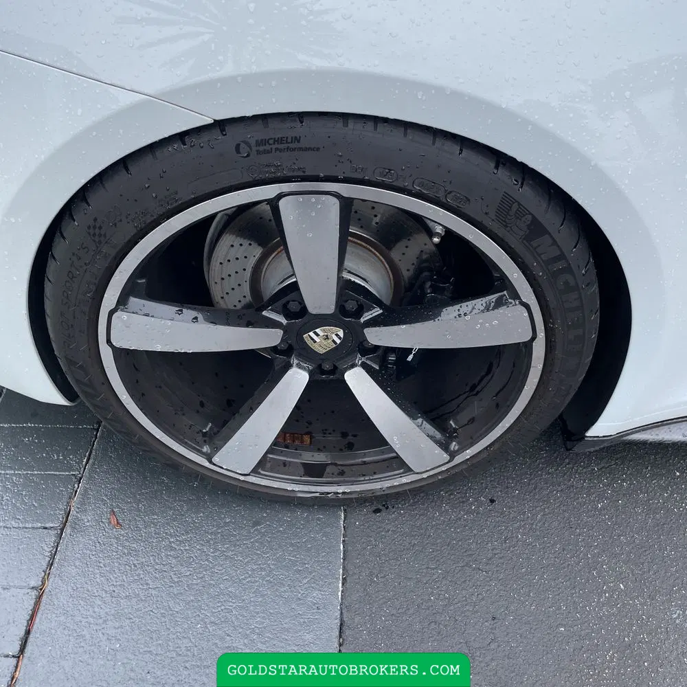 2020 Porsche 911 Carrera 4S