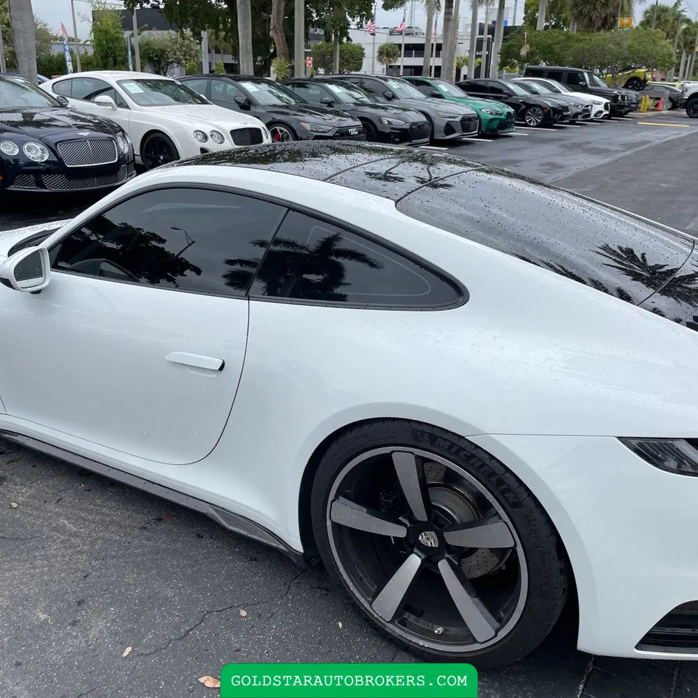 2020 Porsche 911 Carrera 4S