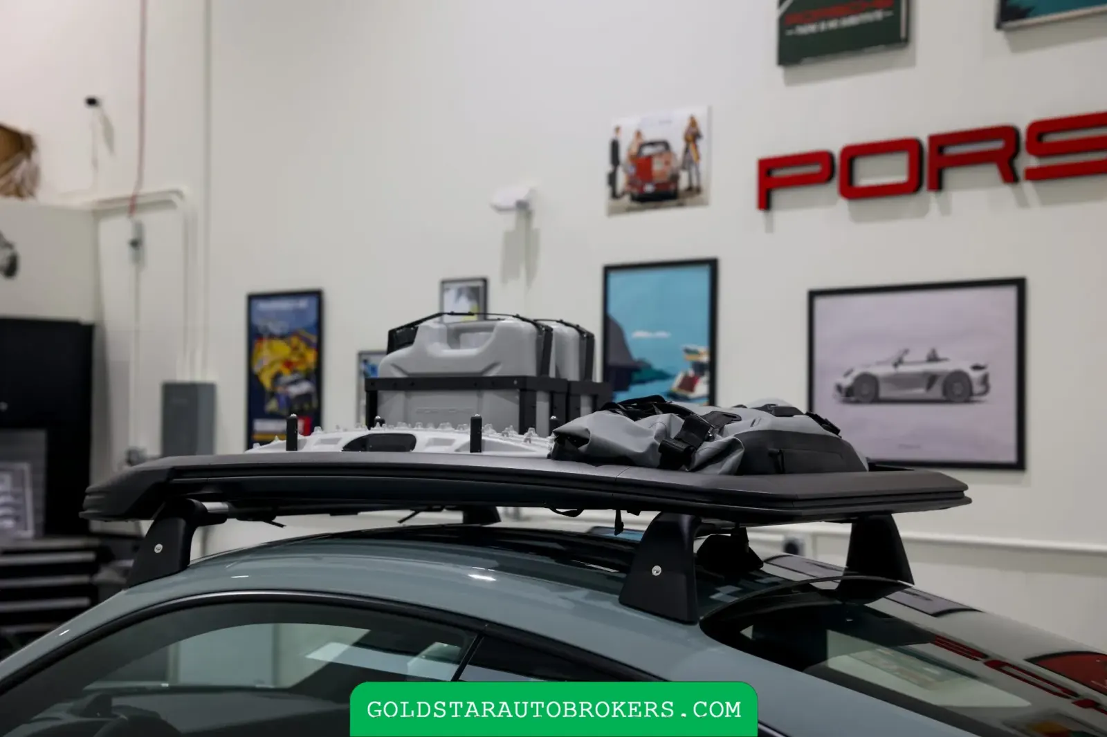 2024 Porsche 911 Dakar