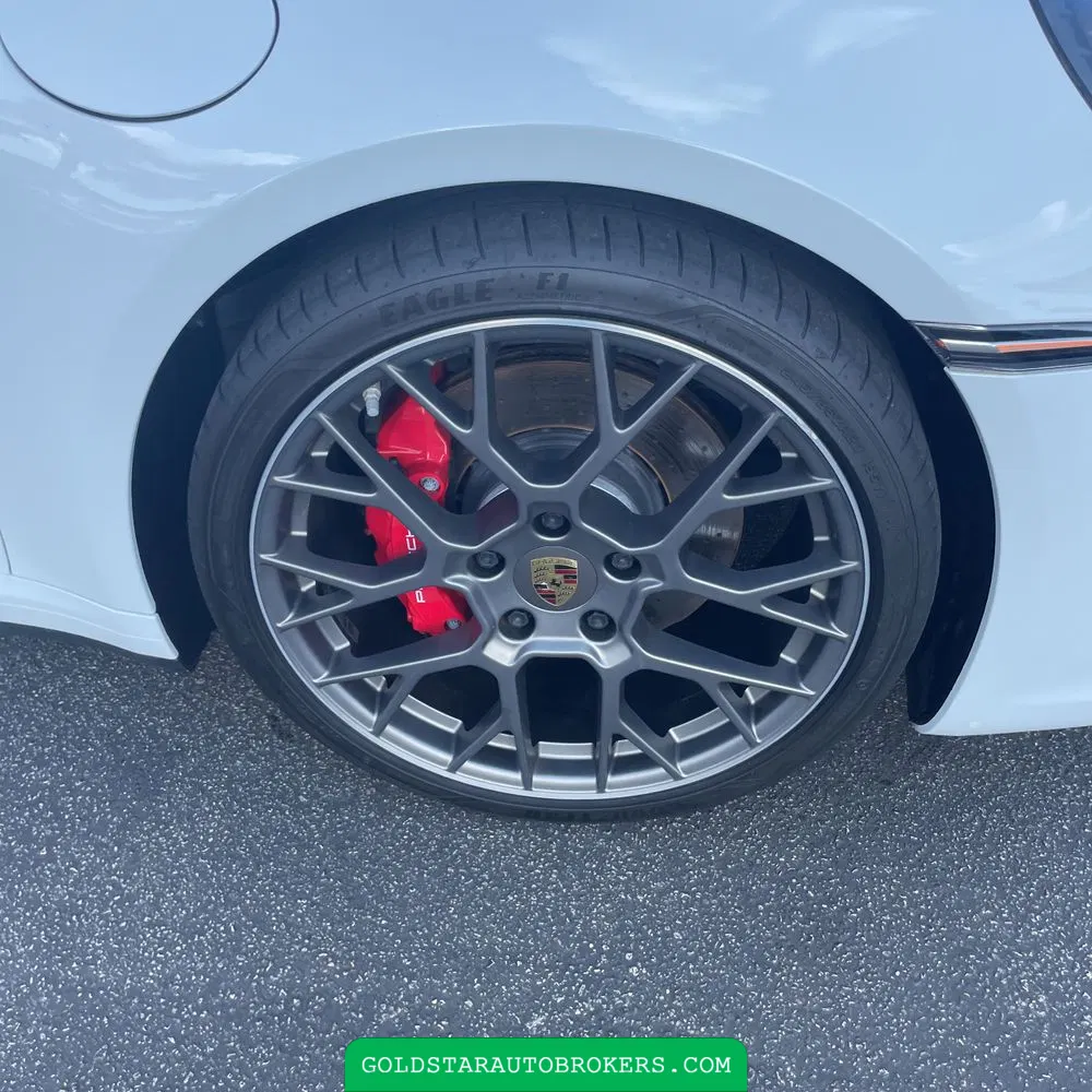 2020 Porsche 911 Carrera 4S