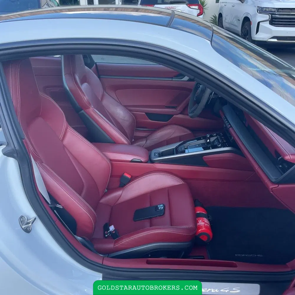 2020 Porsche 911 Carrera 4S