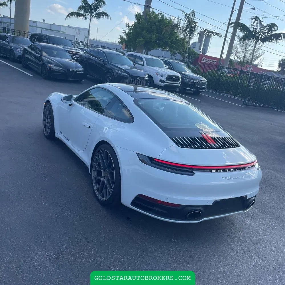 2020 Porsche 911 Carrera 4S