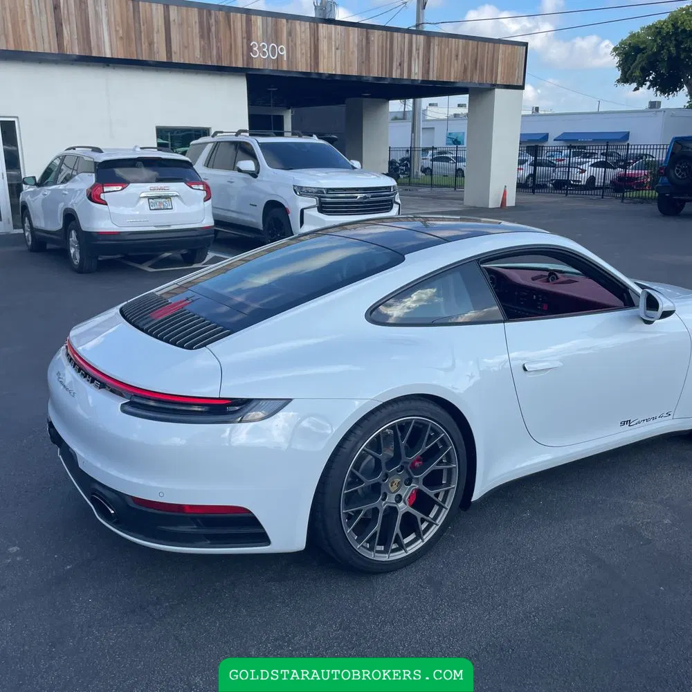 2020 Porsche 911 Carrera 4S