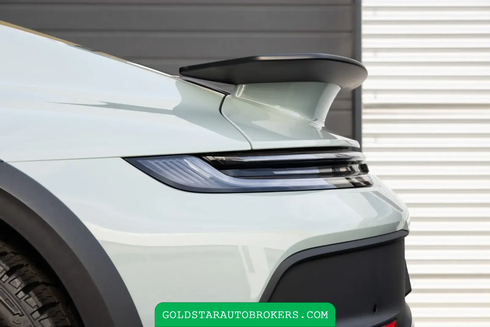 2024 Porsche 911 Dakar