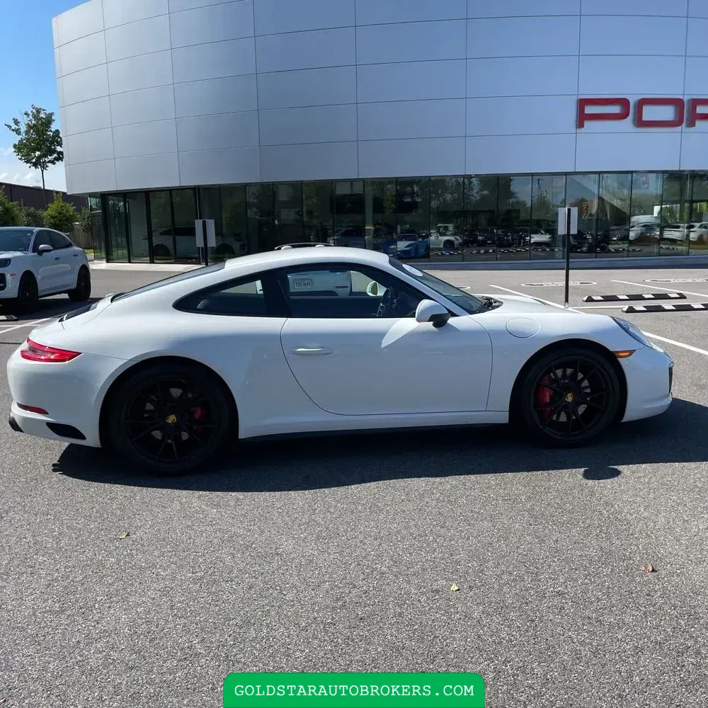 2019 Porsche 911 Carrera 4S