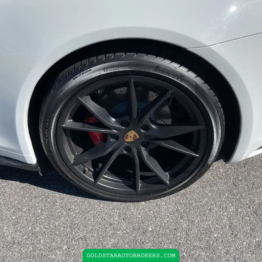 2019 Porsche 911 Carrera 4S
