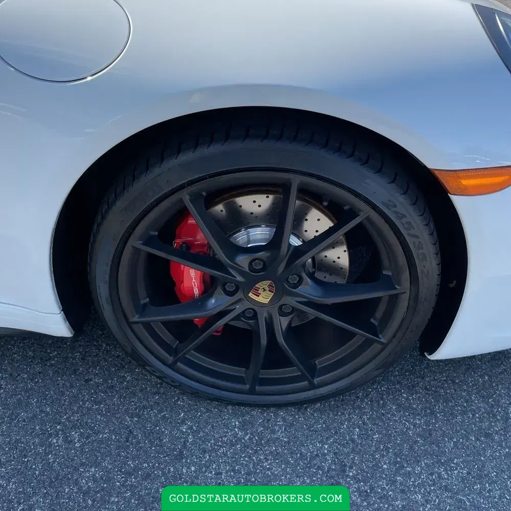 2019 Porsche 911 Carrera 4S