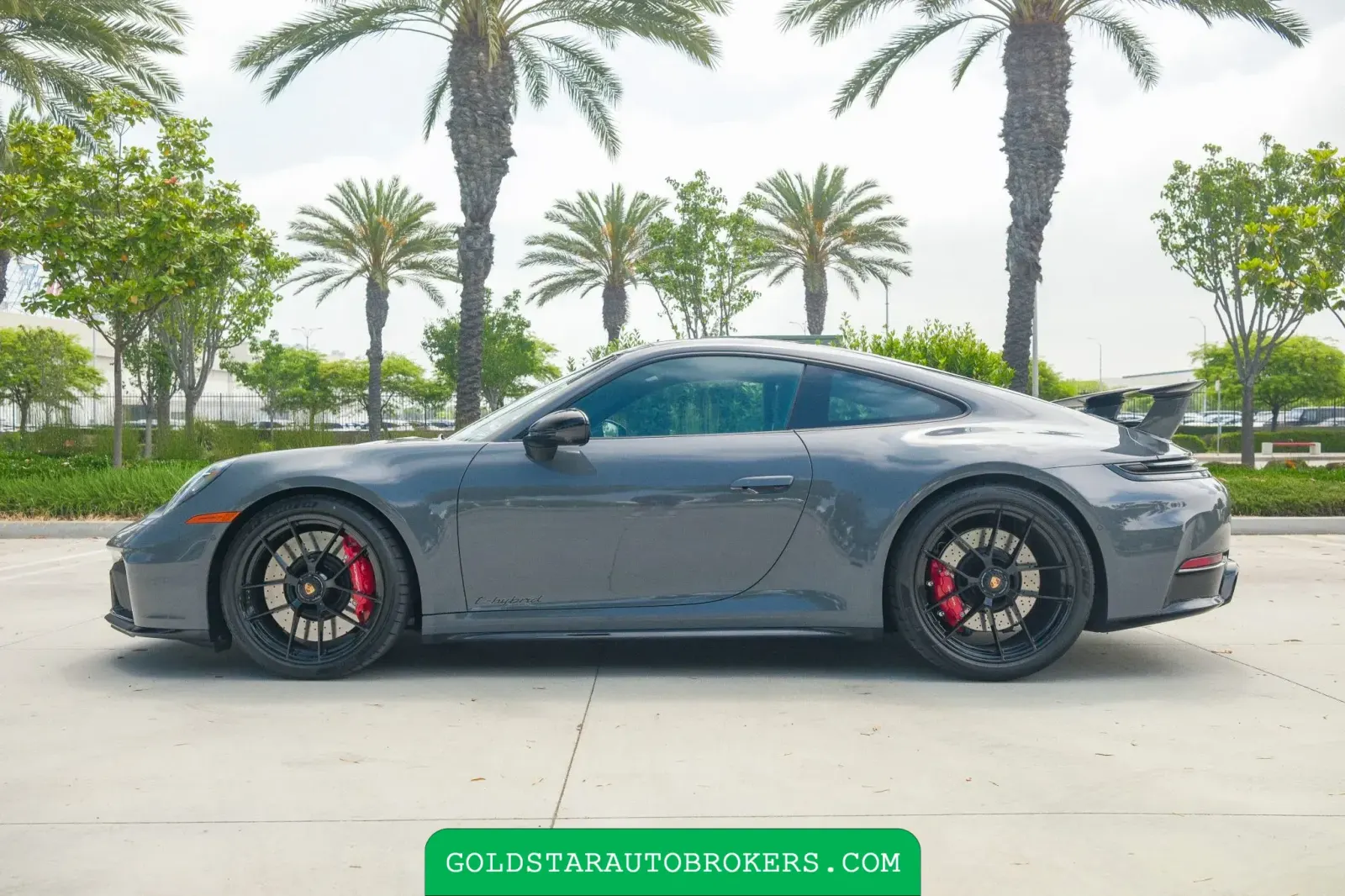 2025 Porsche 911 Carrera GTS Coupe