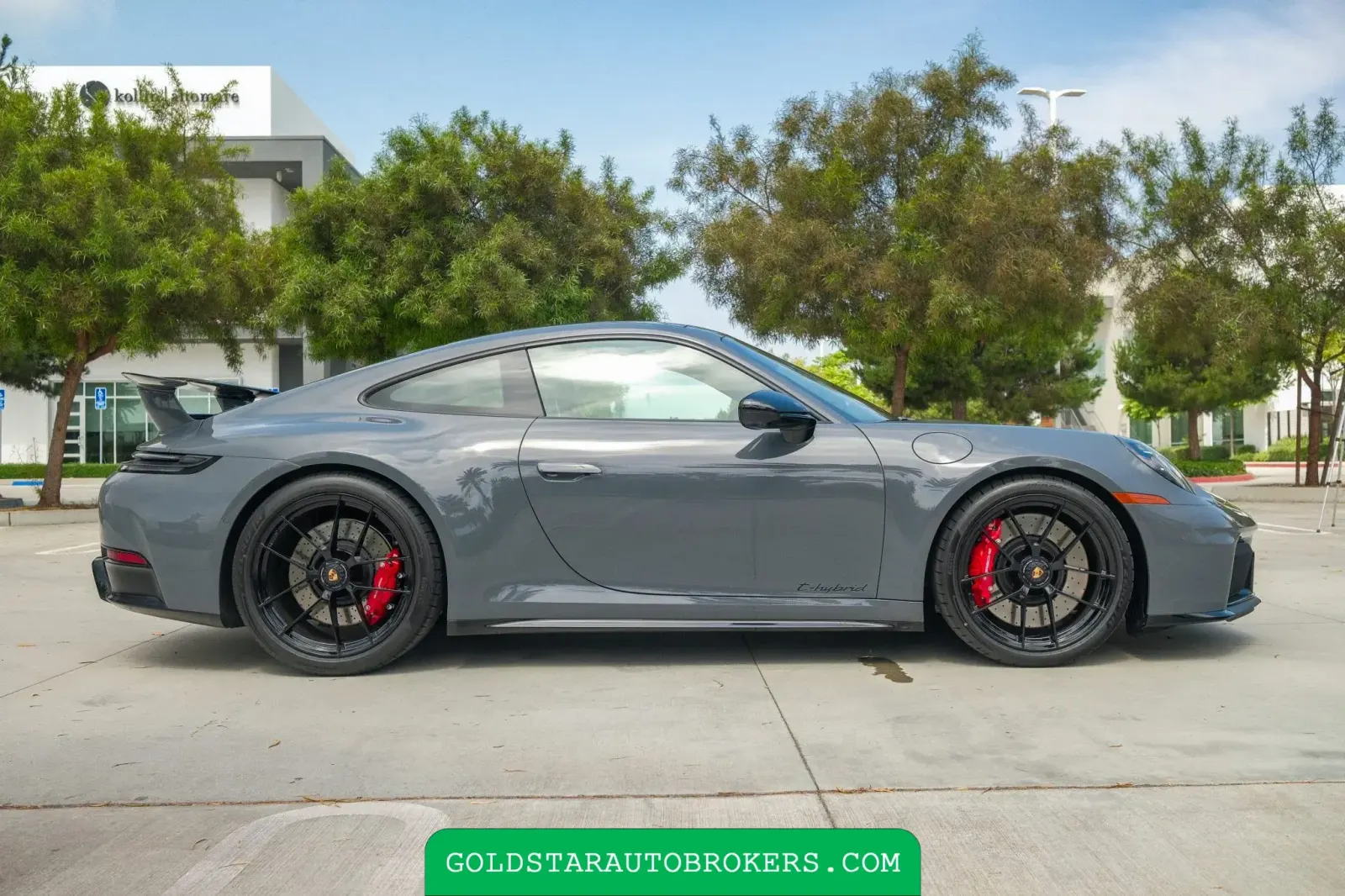 2025 Porsche 911 Carrera GTS Coupe