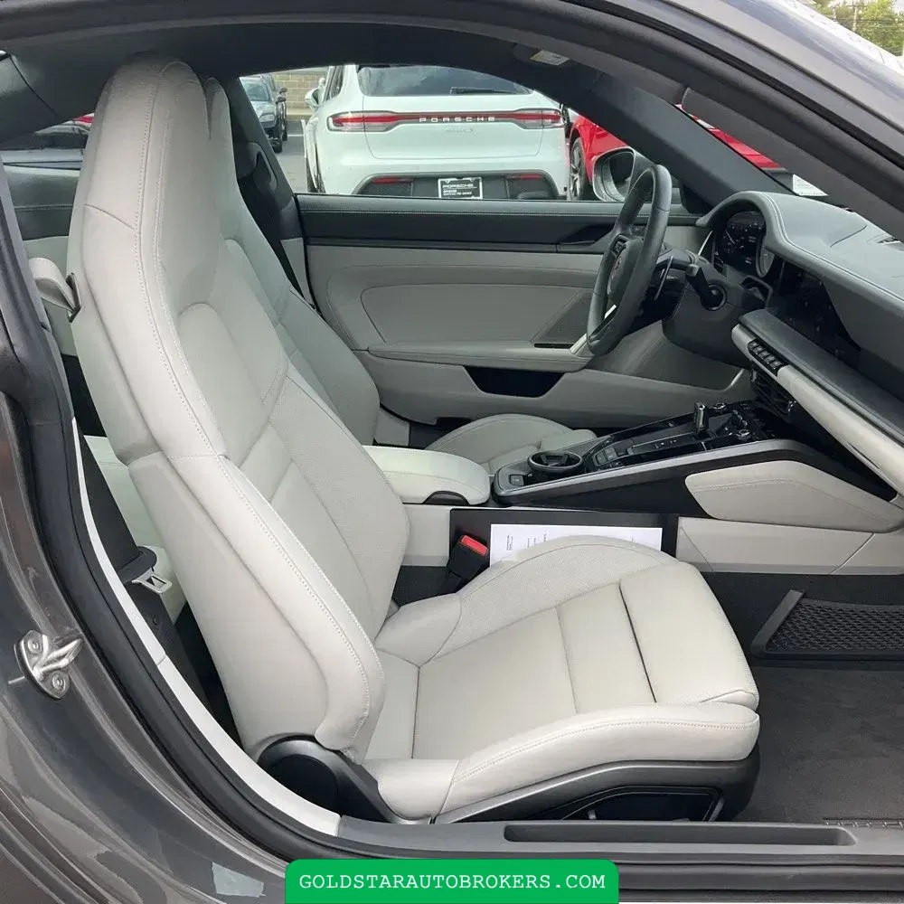 2022 Porsche 911 Carrera 4S