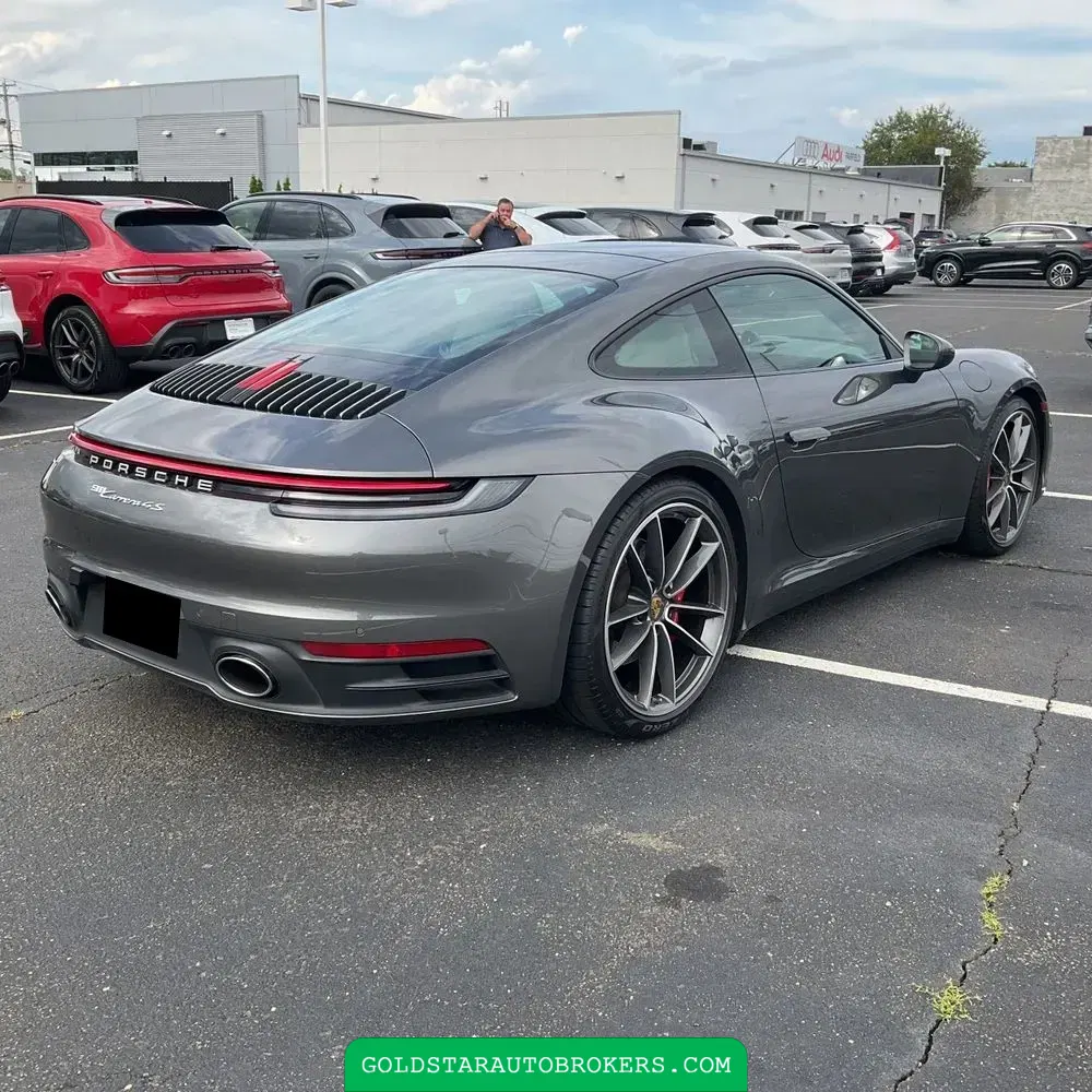2022 Porsche 911 Carrera 4S