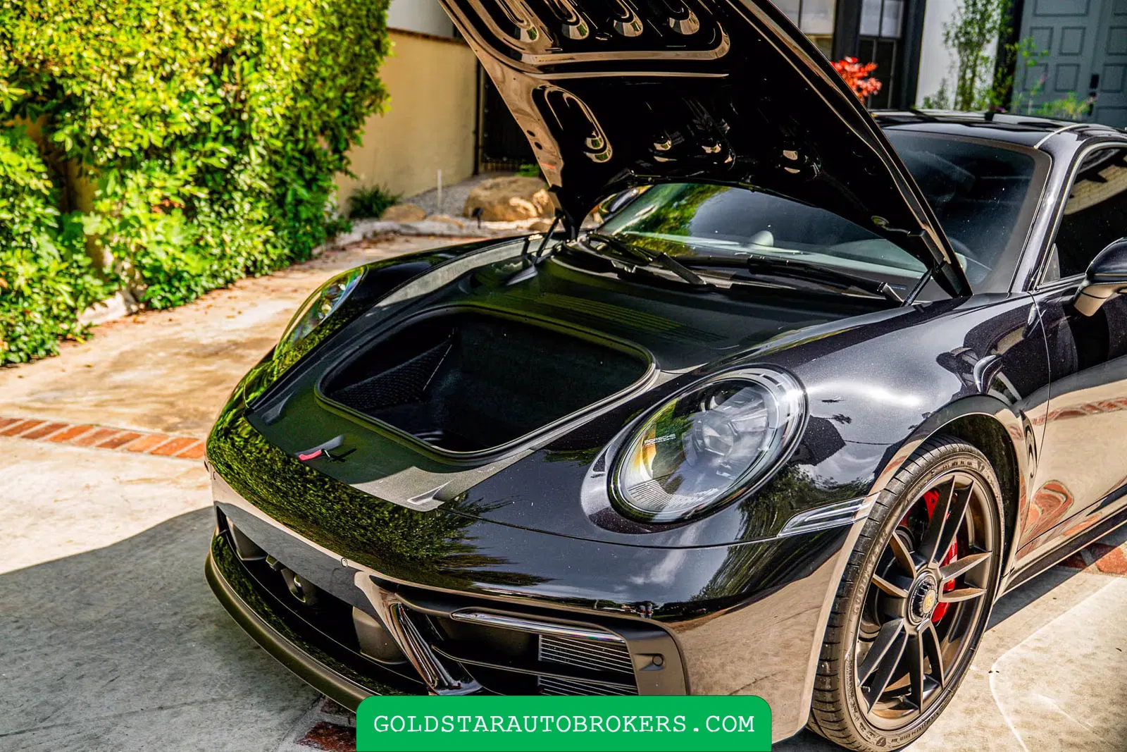 2024 Porsche 911 Carrera 4 GTS
