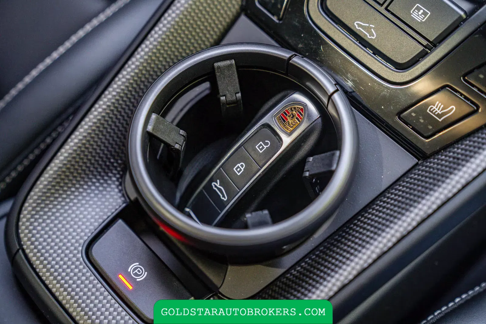 2024 Porsche 911 Carrera 4 GTS