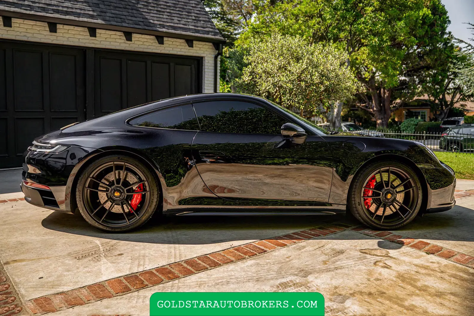2024 Porsche 911 Carrera 4 GTS
