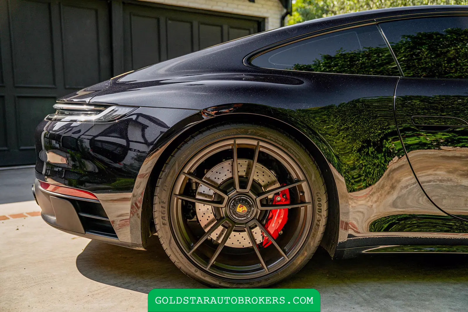 2024 Porsche 911 Carrera 4 GTS