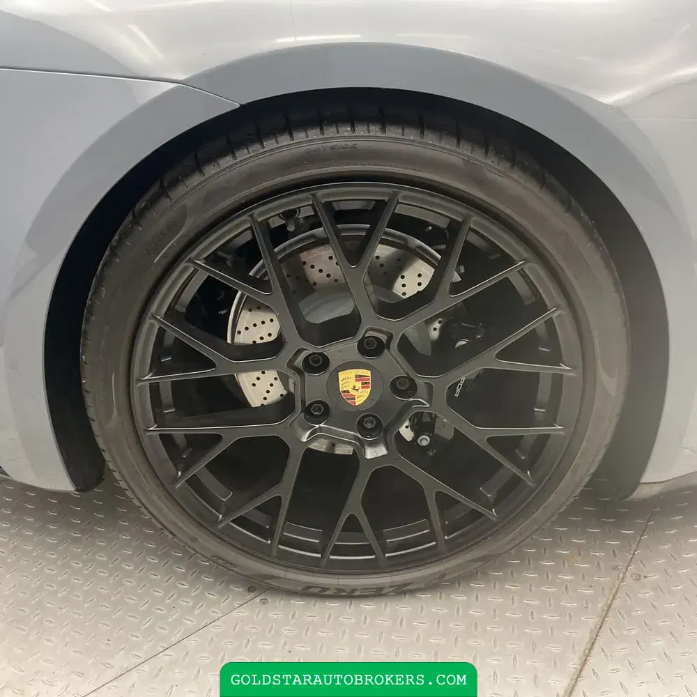 2024 Porsche 911 Carrera 4S