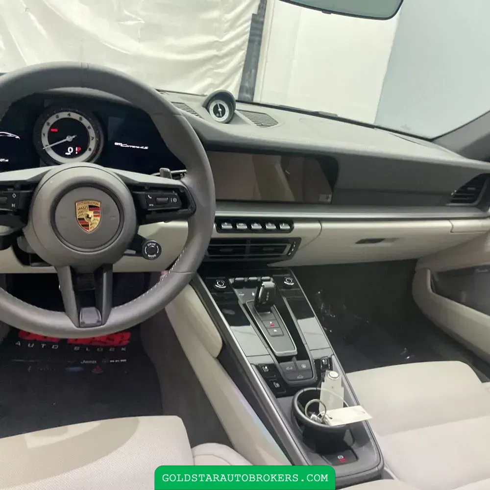2024 Porsche 911 Carrera 4S