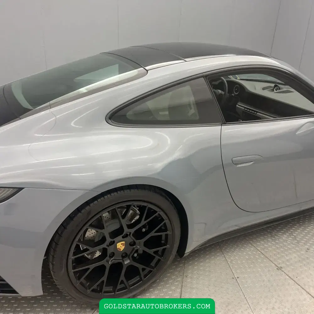 2024 Porsche 911 Carrera 4S