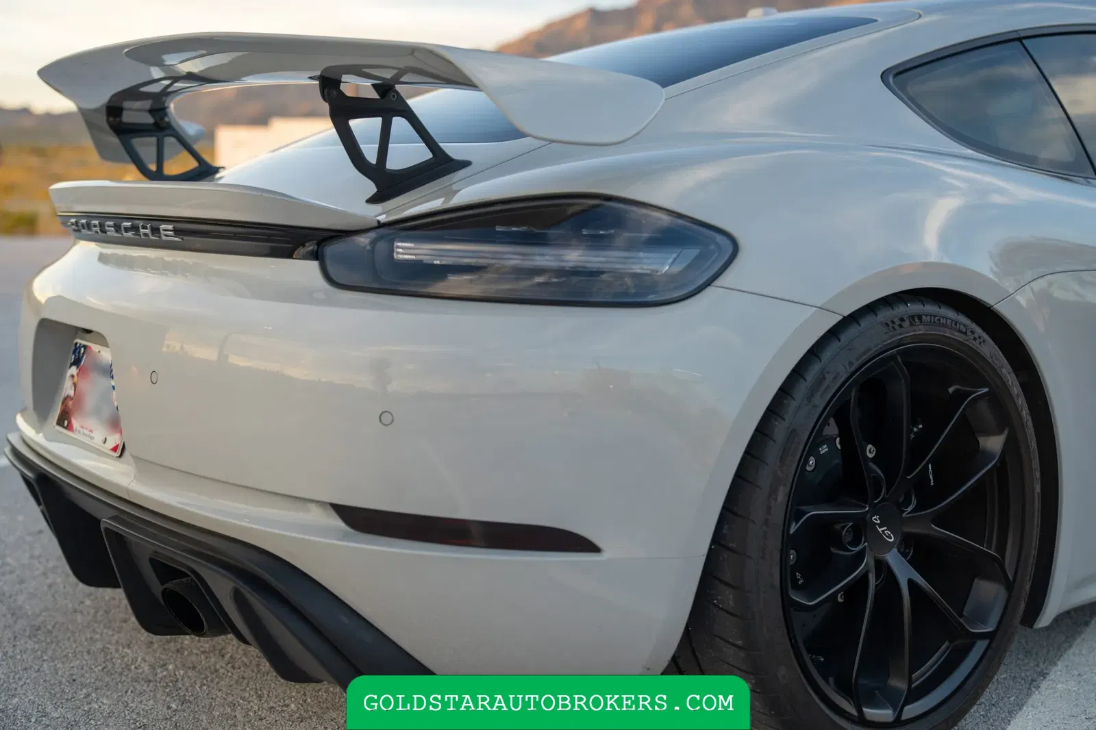 2020 Porsche 718 Cayman GT4 DeMan 4.5L 6-Speed