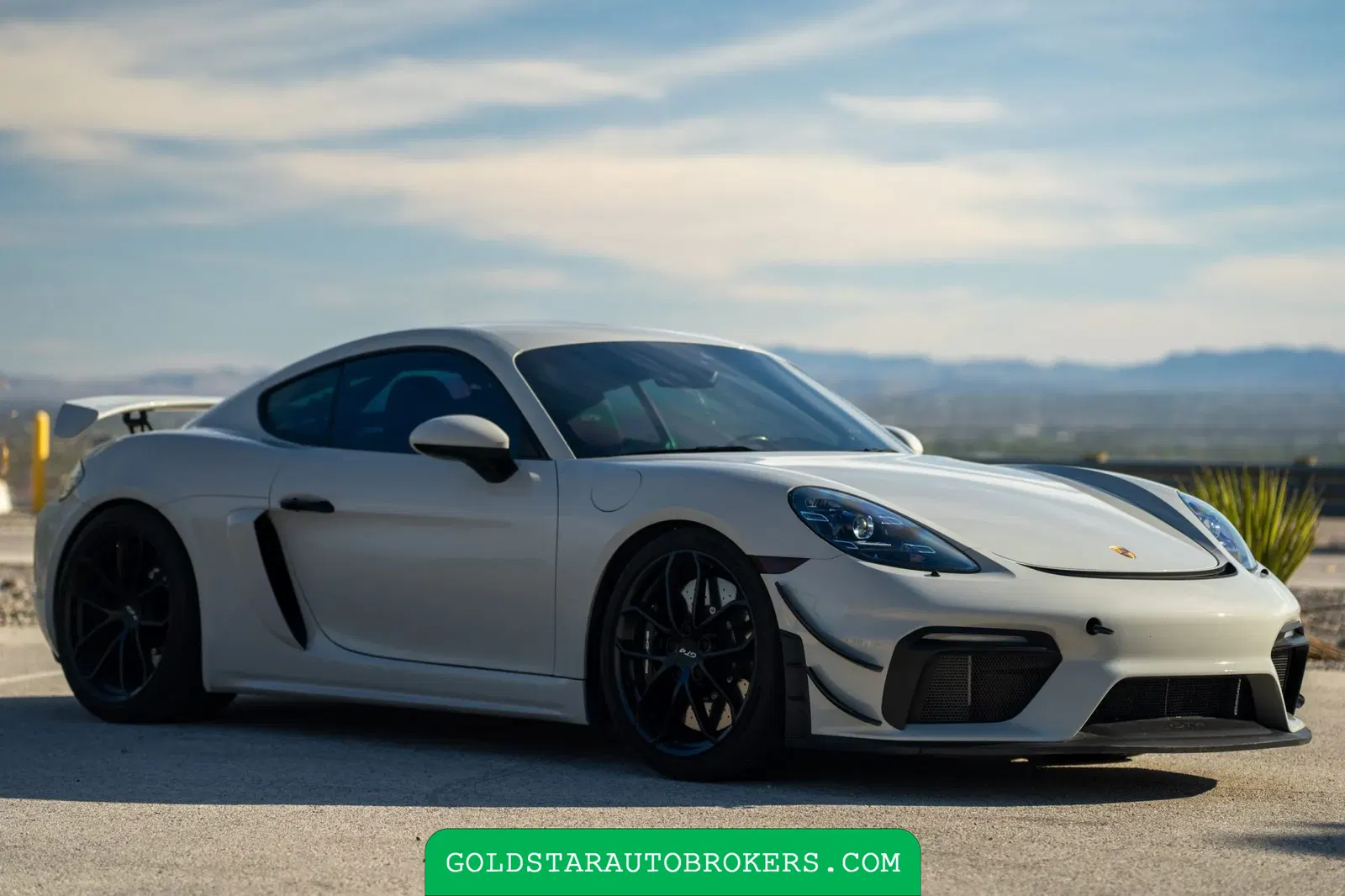 2020 Porsche 718 Cayman GT4 DeMan 4.5L 6-Speed