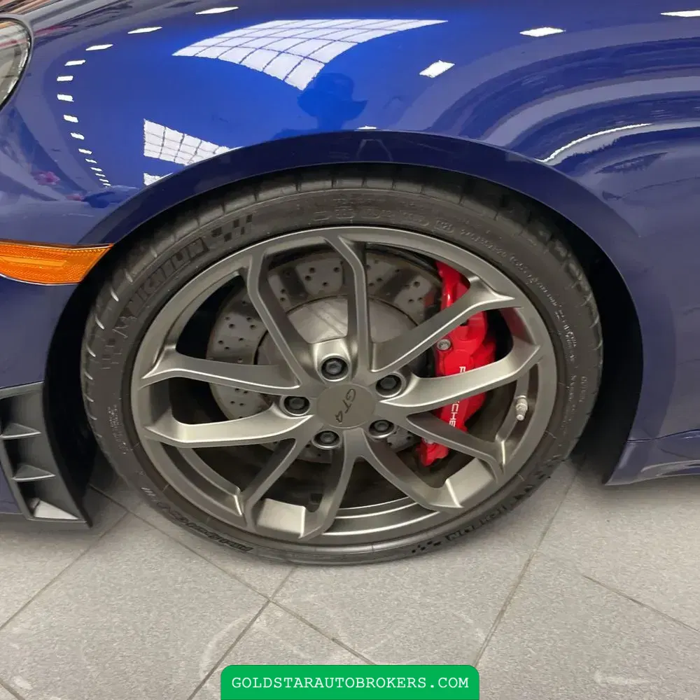 2021 Porsche 718 Cayman GT4