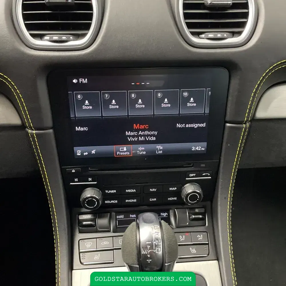 2021 Porsche 718 Cayman GT4
