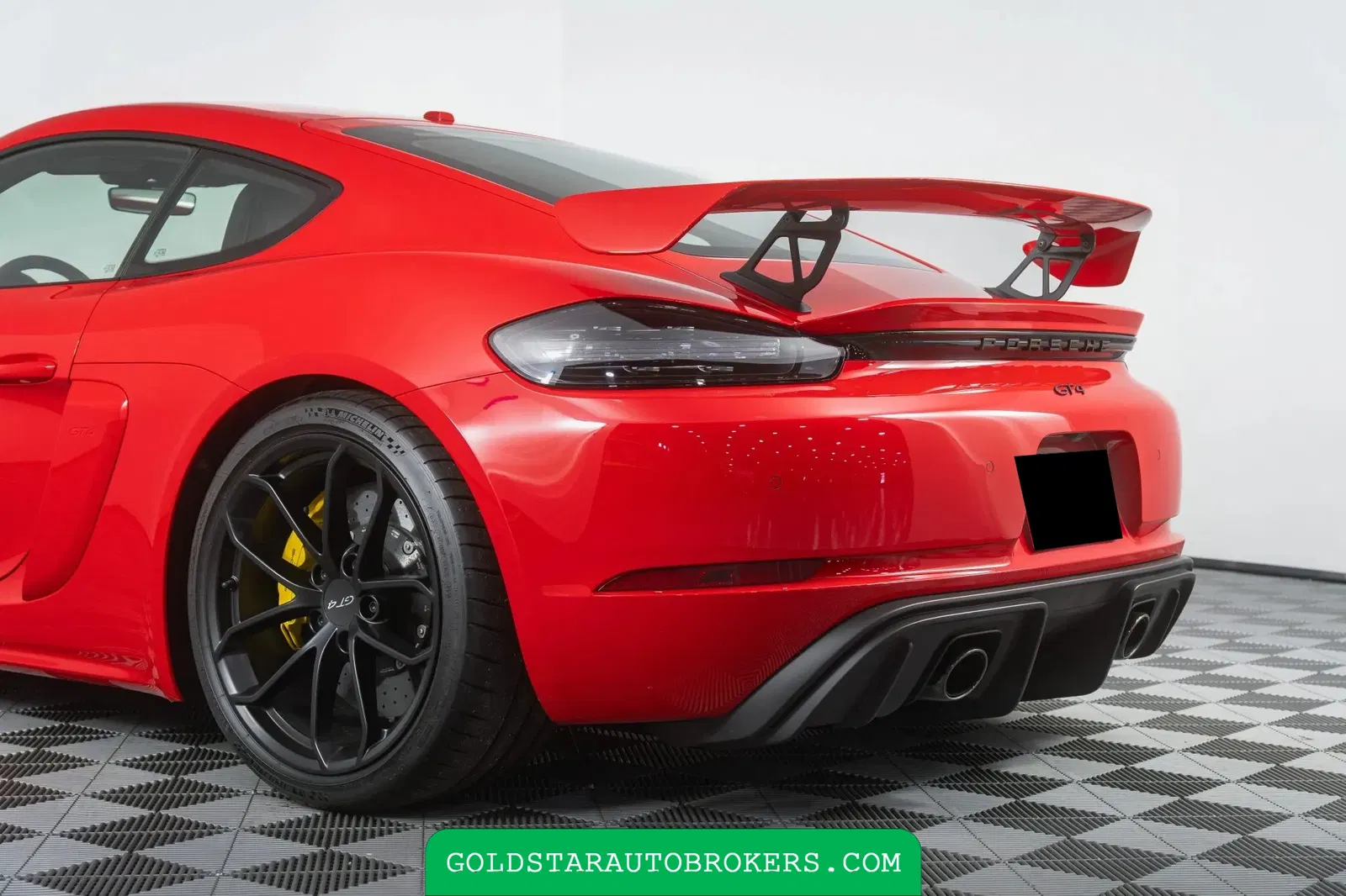 2020 Porsche 718 Cayman GT4 6-Speed