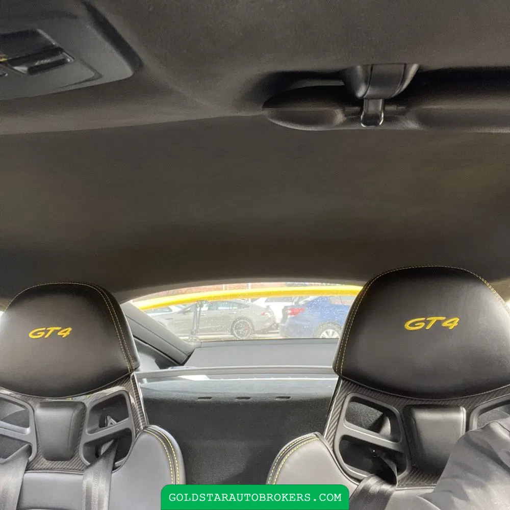2021 Porsche 718 Cayman GT4