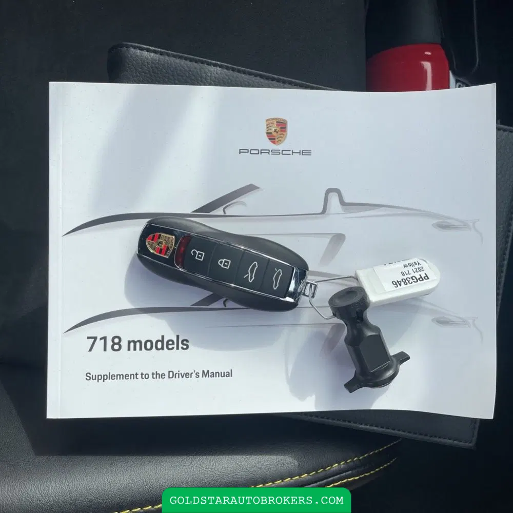 2021 Porsche 718 Cayman GT4