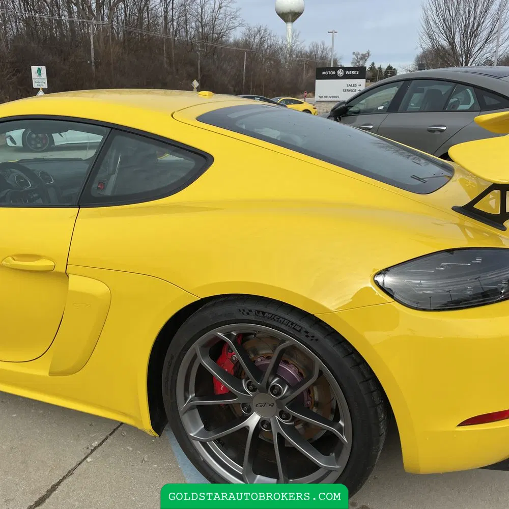 2021 Porsche 718 Cayman GT4