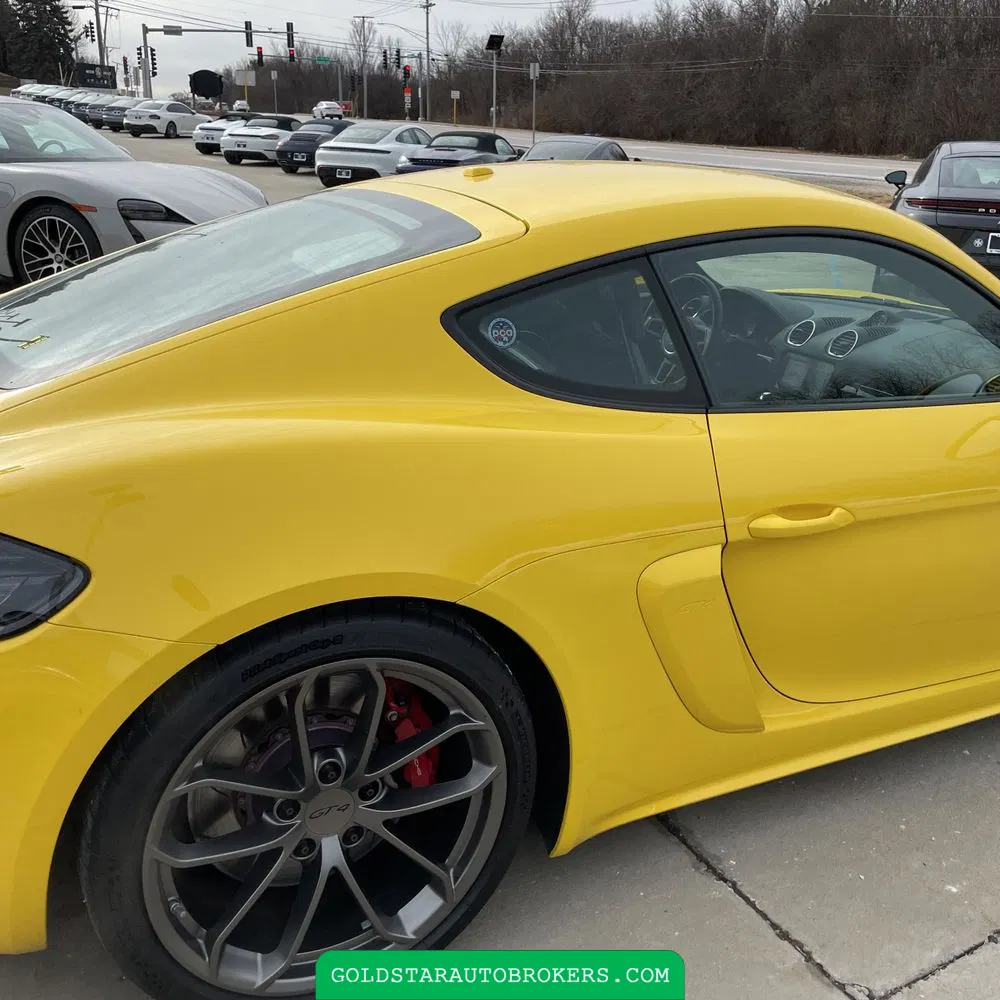 2021 Porsche 718 Cayman GT4