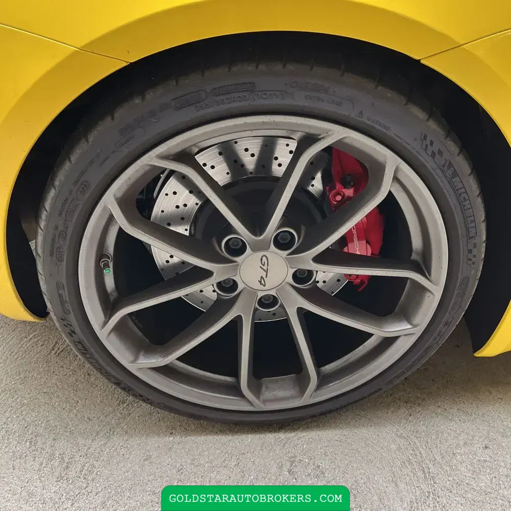 2021 Porsche 718 Cayman GT4