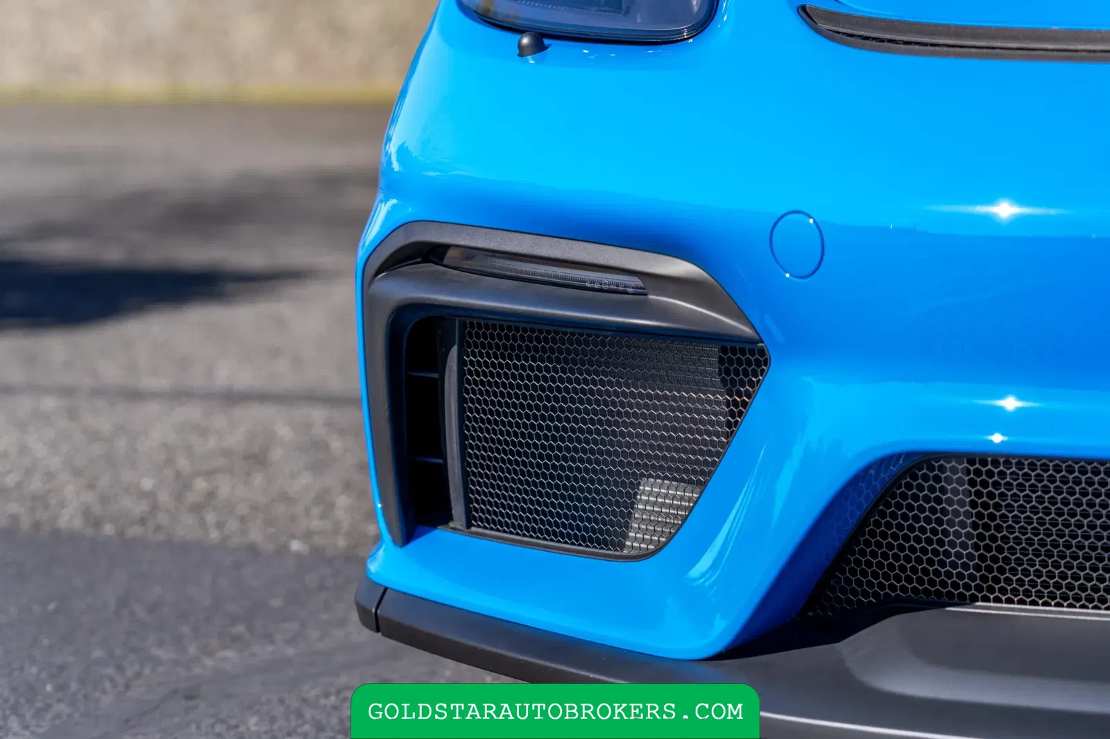 2023 Porsche 718 Cayman GT4 6-Speed