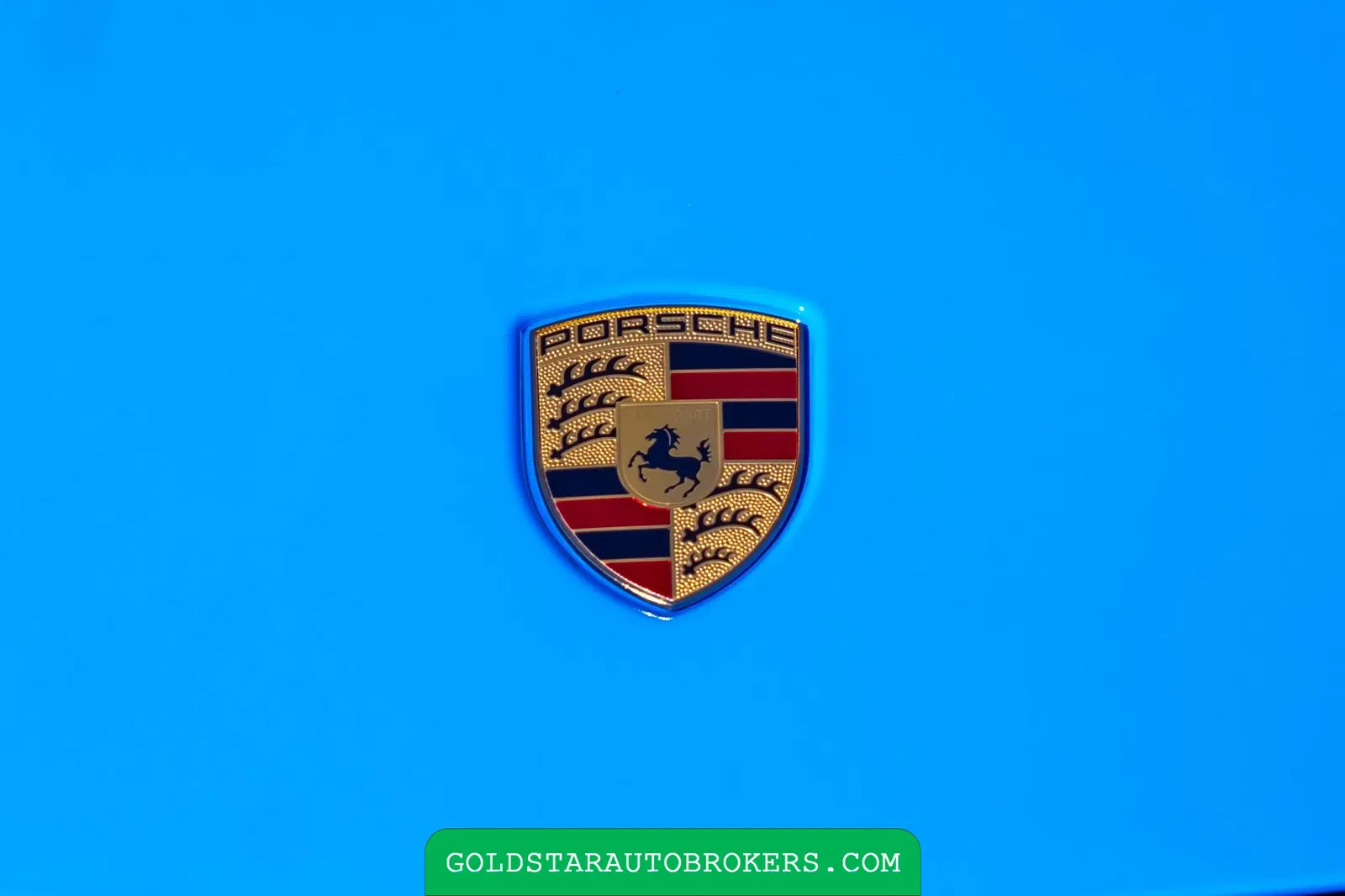2023 Porsche 718 Cayman GT4 6-Speed