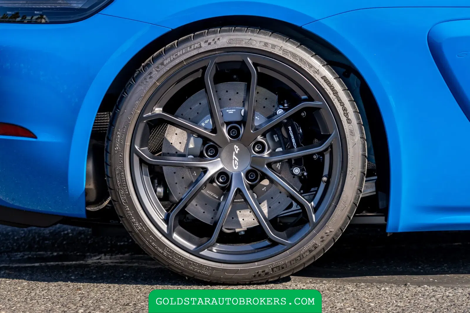 2023 Porsche 718 Cayman GT4 6-Speed